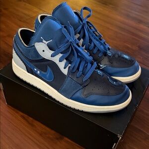 Nike men’s Air Jordan 1 low SE craft